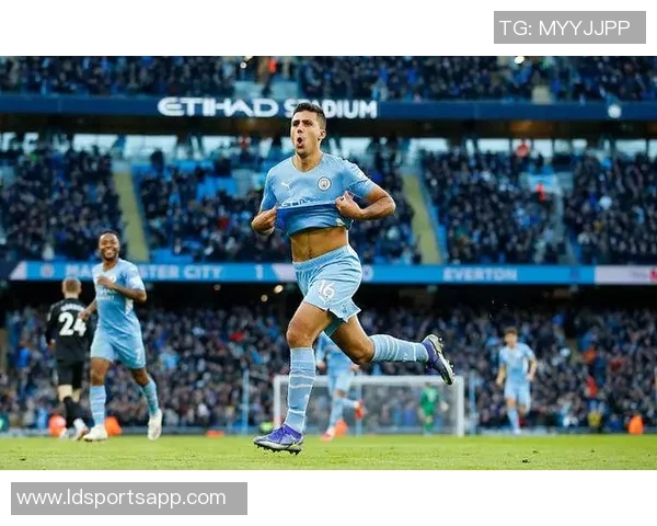 特泽称曼城世界波为职业生涯最佳进球主帅鼓励他多尝试远射