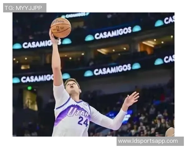 布里奇斯全场32分表现抢眼第二节独得16分助球队续命可惜未能逆转胜局 布里奇斯全场32分表现抢眼第二节独得16分助球队续命可惜未能逆转胜局